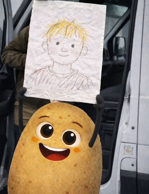 Björn wurde von Knolle gezeichnet, diese hält Knolle hoch und sie zeigt das gemalte Gesicht